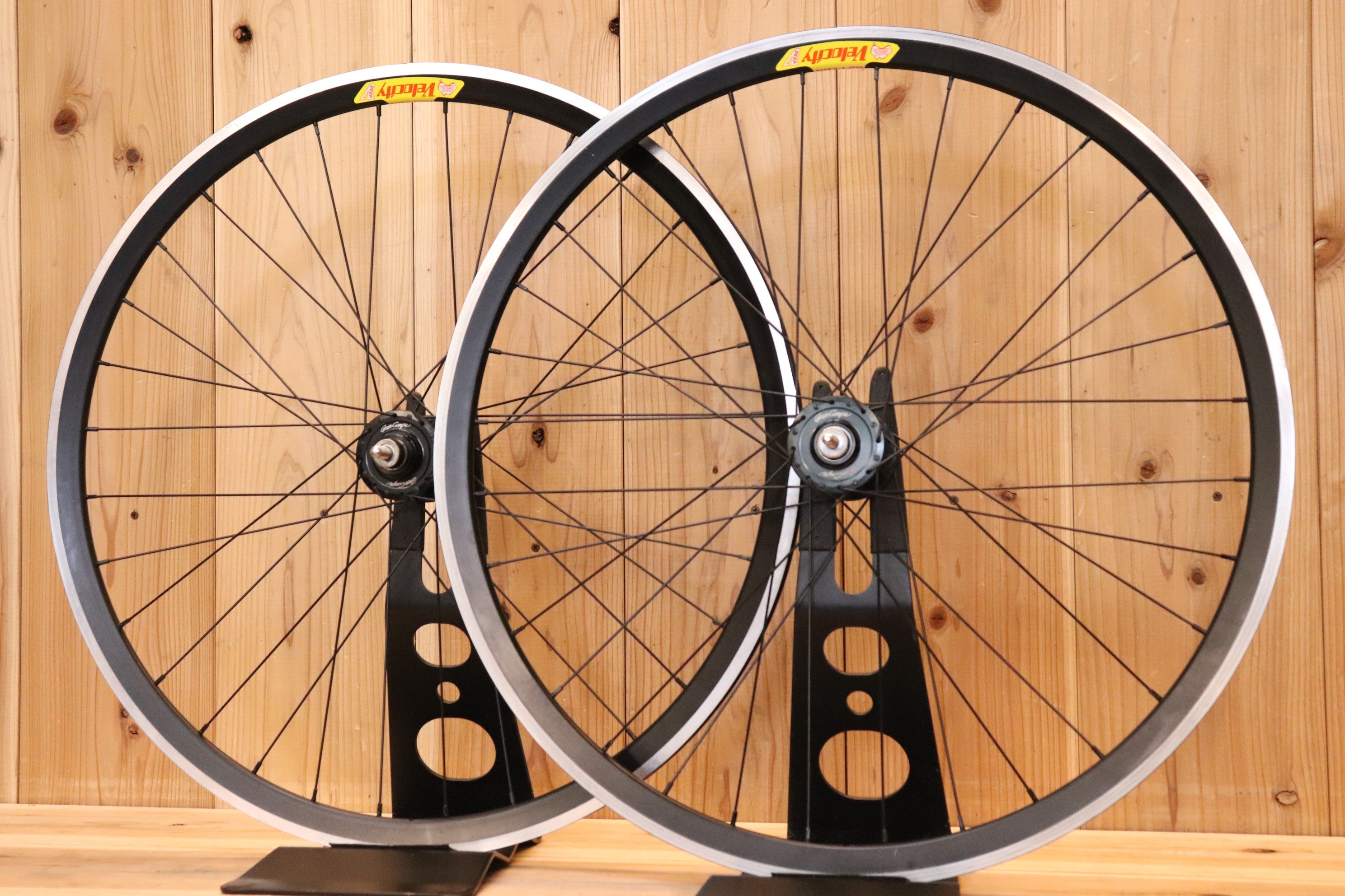 ヴェロシティ VELOCITY DEEP-V リム GRAN COMPE ハブ アルミ