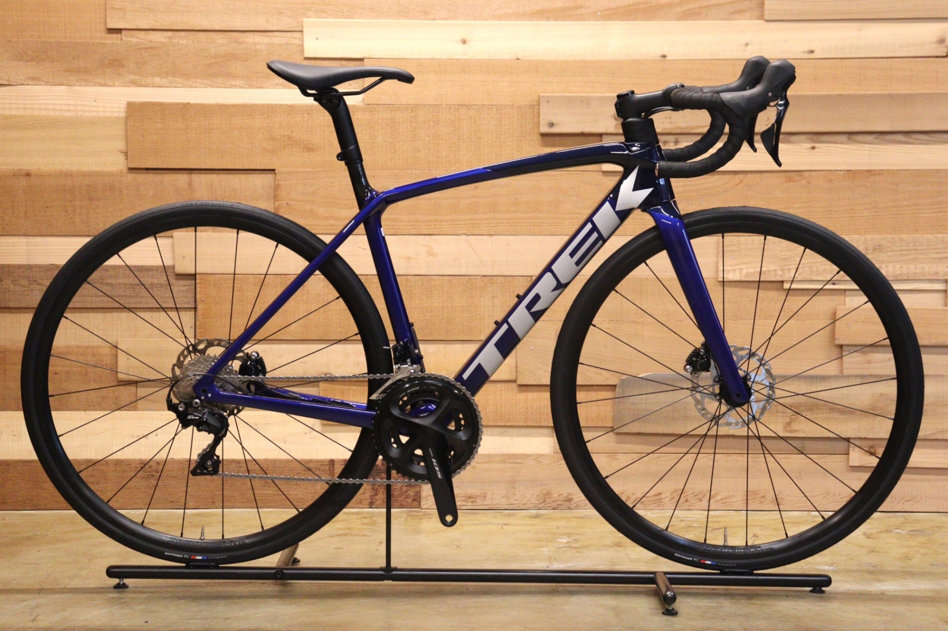 トレック TREK エモンダ EMONDA SL5 DISC 2023年モデル 52サイズ 105