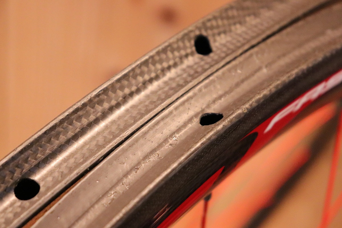 日本限定カラー!】 ファストフォワード FFWD F4R カーボン チューブ