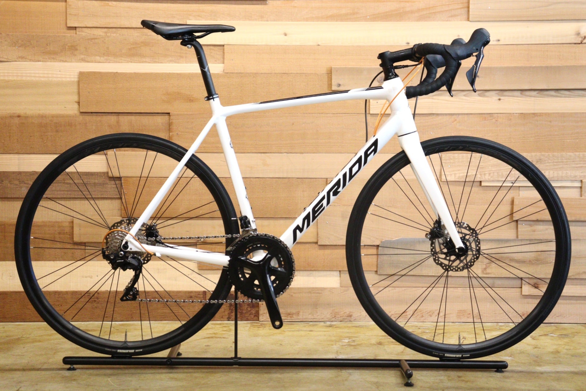 メリダ MERIDA スクルトゥーラ SCULTURA 400 DISC 2020年モデル 105