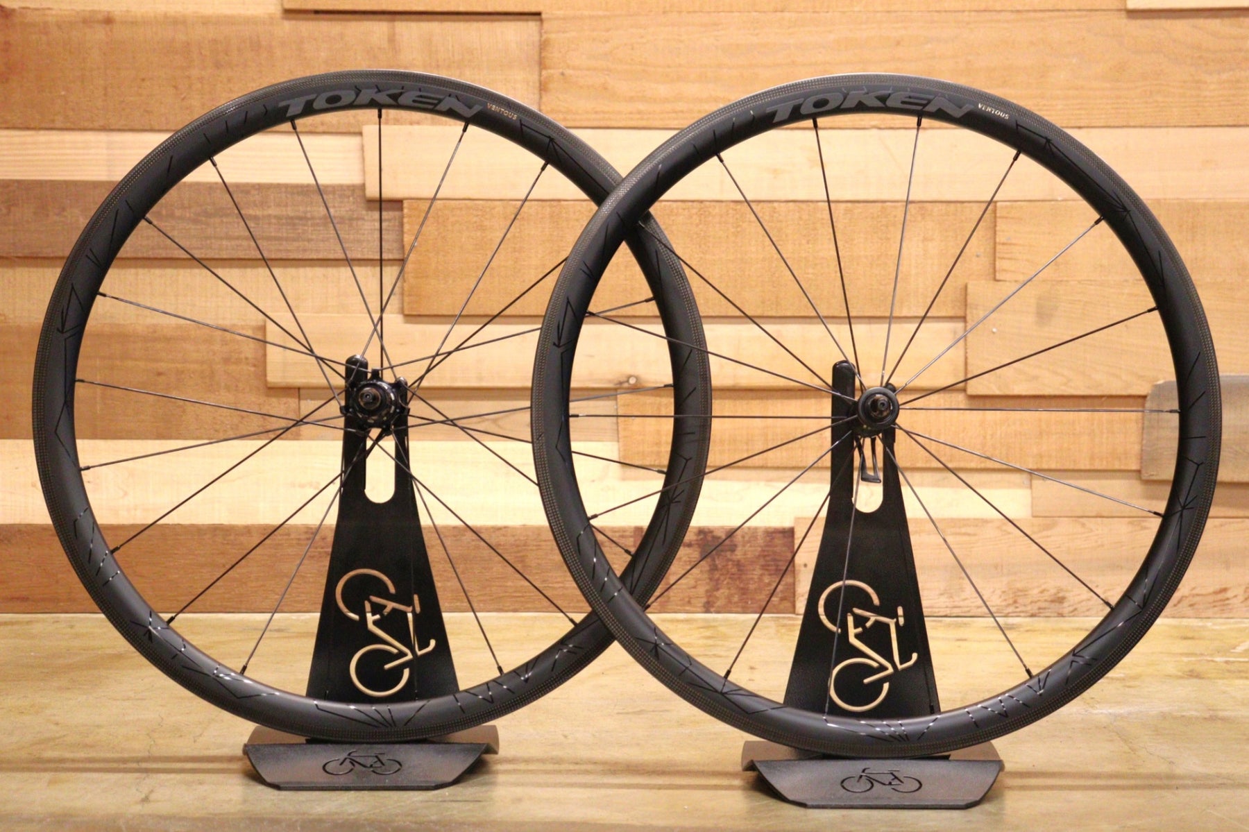 トーケン TOKEN ヴェントス ゼニス VENTOUS ZENITH カーボン