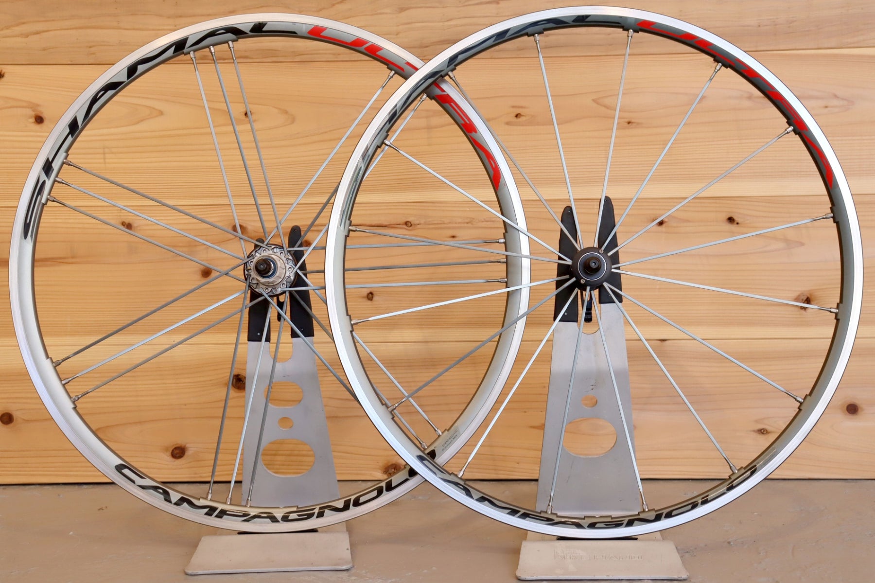 カンパニョーロ Campagnolo シャマルウルトラ チタンカラー SHAMAL