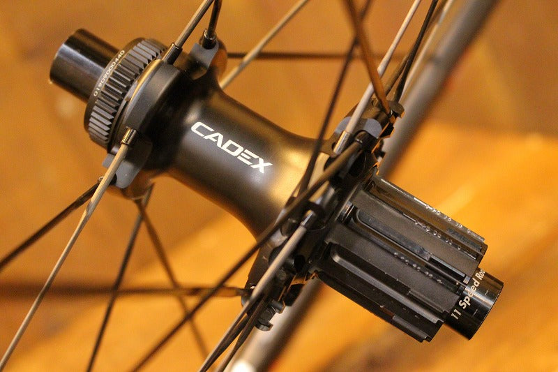 カデックス CADEX 42 ディスク DISC TUBELESS カーボン チューブレス