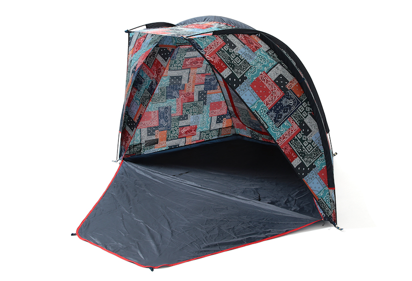 ビームス別注で、コールマンのレジャーギアがバンダナパッチワーク柄に