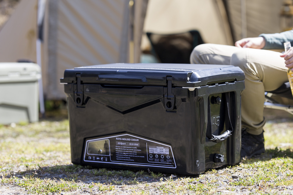 スノーピーク ゼッカジカロテーブルドベルグxアイスランドクーラーボックス