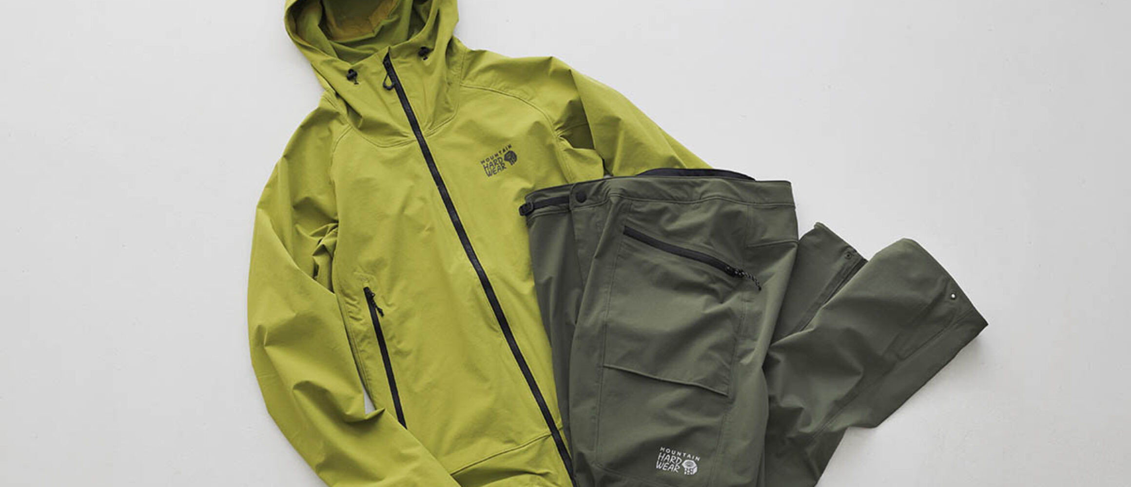 マウンテンハードウェアから、ハードなアクティビティで活躍する