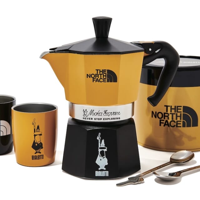 ザ・ノース・フェイス仕様の限定セットで本格的エスプレッソを