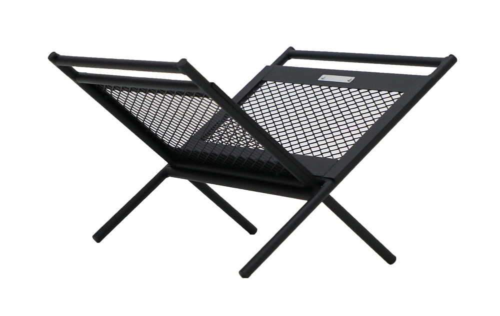 テーブルにトランスフォーム！ コスパも◎なアイアン製「薪ラック」が