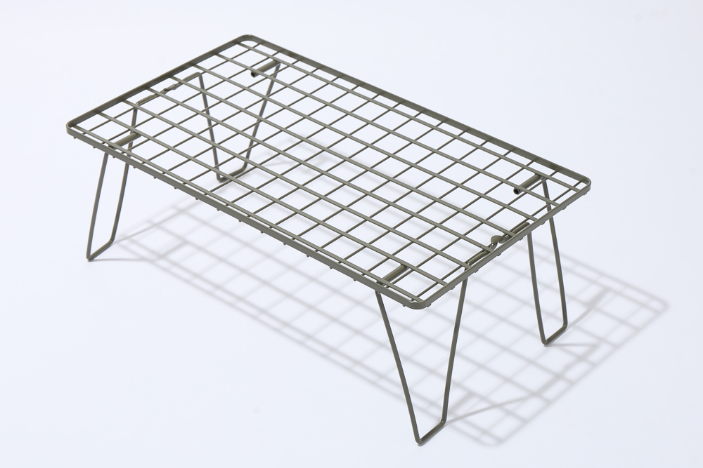 ユニフレームの傑作「フィールドラック」に、男前なドベルグ別注カラー