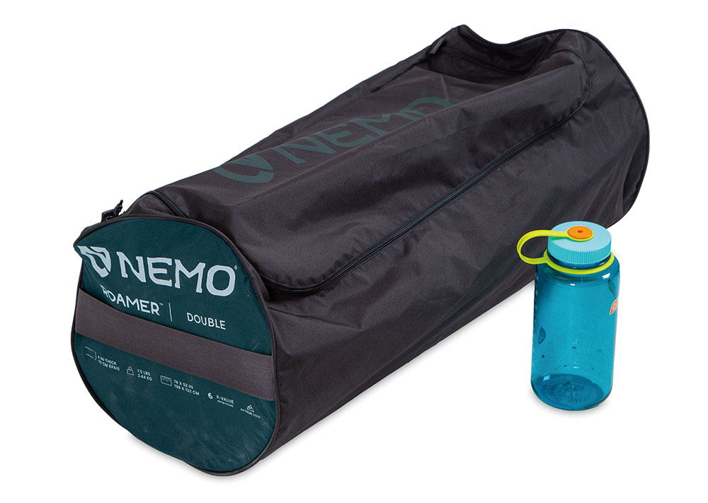 厚さ10cmを誇るNEMOのラグジュアリーマットが進化。肉抜き加工で大幅