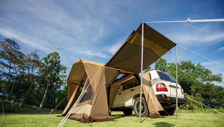 ロッジ型テント×カーサイドタープ。ogawaの魅力を凝縮した新作テントに