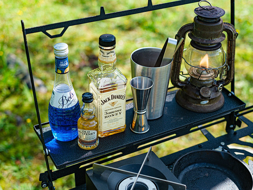 ネイチャートーンズのキッチンテーブルは、考え抜かれたギミックと