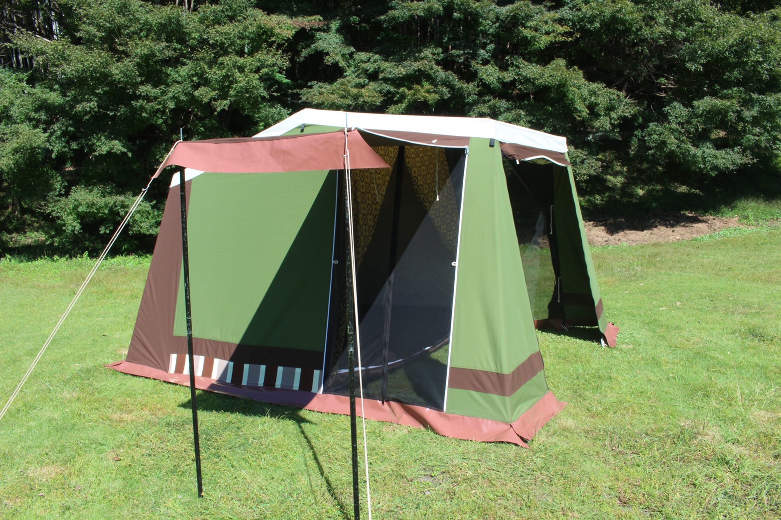 パジャマムーンがロッジテントのクラウドファンディング実施中