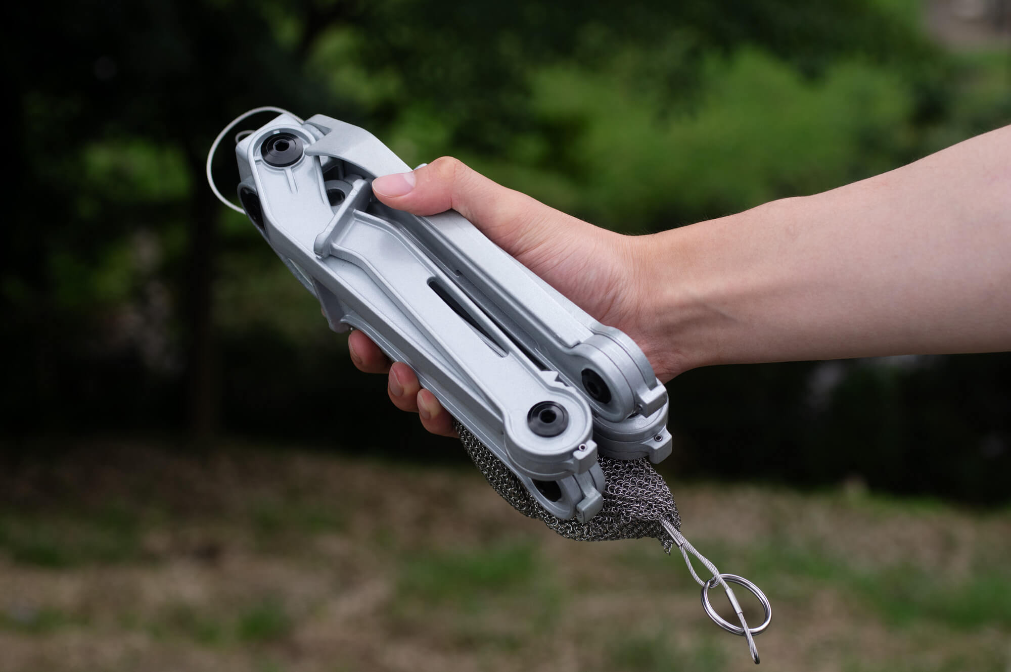 名作の帰還……。モノラルの焚き火台、「ワイヤフレームソリッド」が