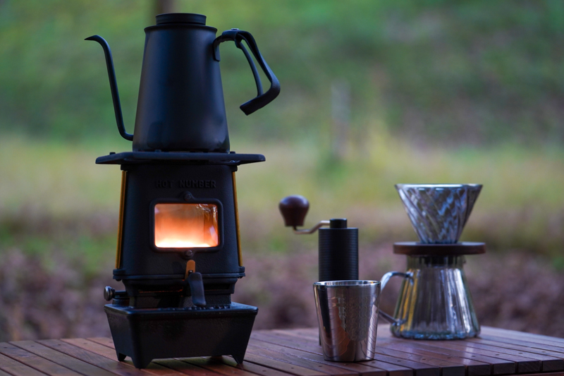 マニアの間で密かに人気を集めるヴィンテージギア“アイロンストーブ”が