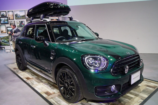 MINIクロスオーバー」に“旅”がテーマの限定車登場 【ニュース】 - webCG