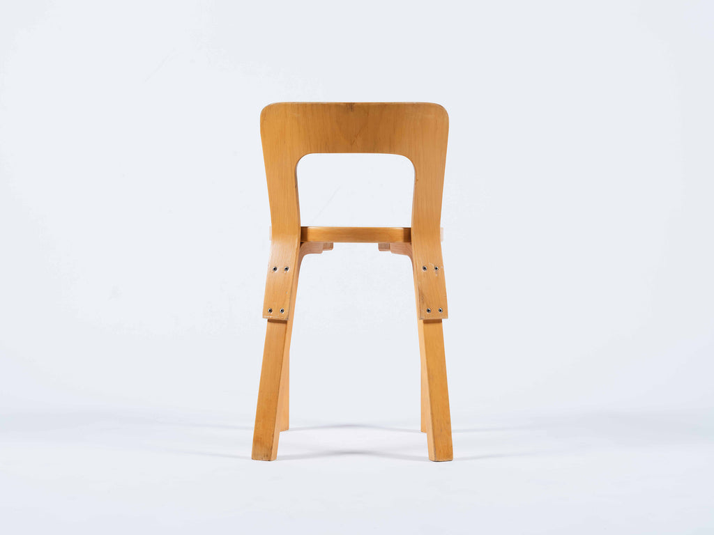 2nd Cycle チェア 65 ブラック リノリウム No. 2 – Artek Tokyo Store