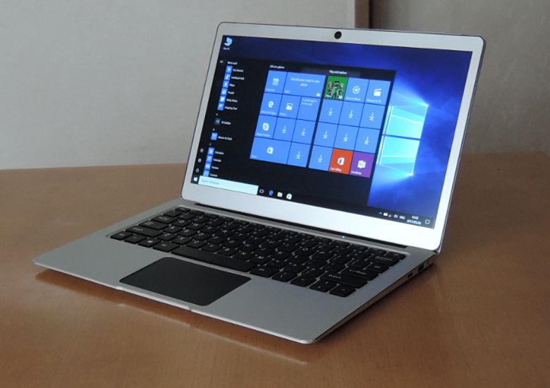 Jumper EZbook 3 Pro ー 13.3インチ、高質感な中華モバイルノート