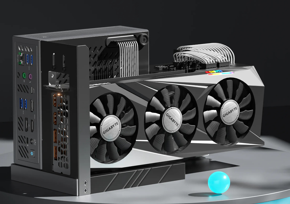 Minisforum EliteMini B550 － デスクトップPC用Ryzenを搭載