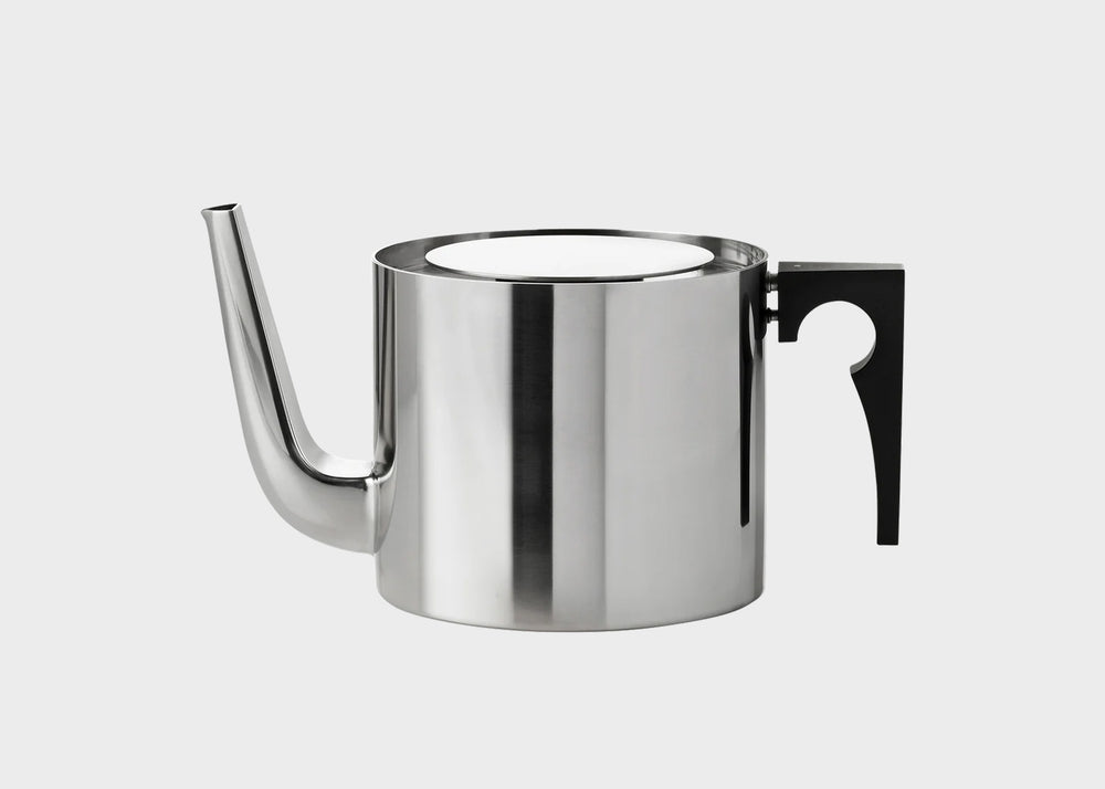 Arne Jacobsen Tea Pot – Woodland Mod