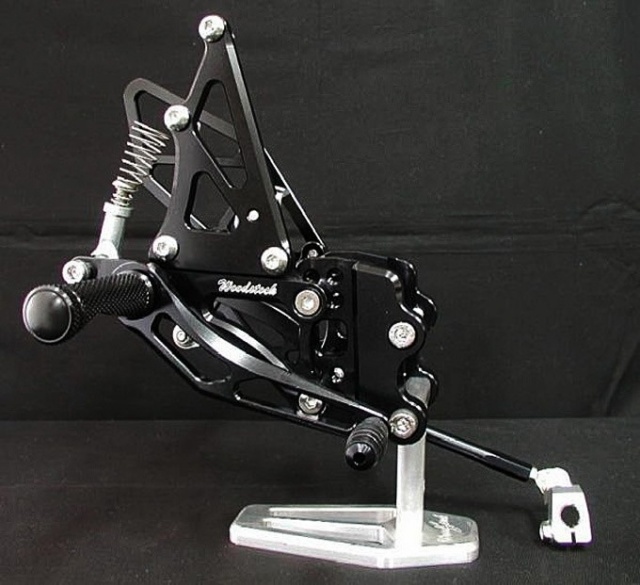 ZX10R（04-05）バックステップキット. | ライディングステップ