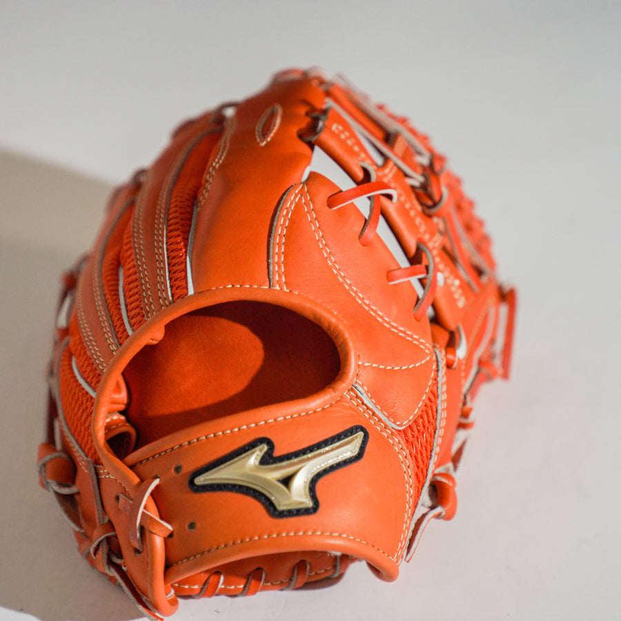 ミズノ】軟式一般グラブ/内野手用/送料無料/1AJGR16213/右投げ