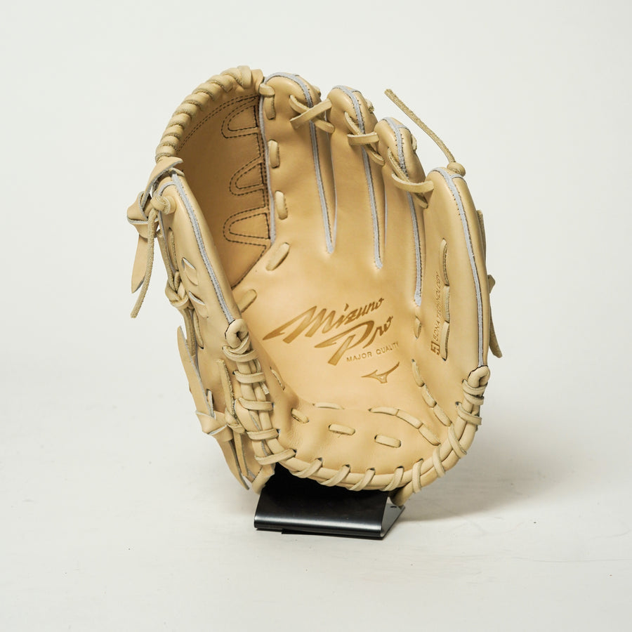 ミズノ】硬式グラブ/投手用/送料無料/1AJGH26201/右投げ/クリーム/11