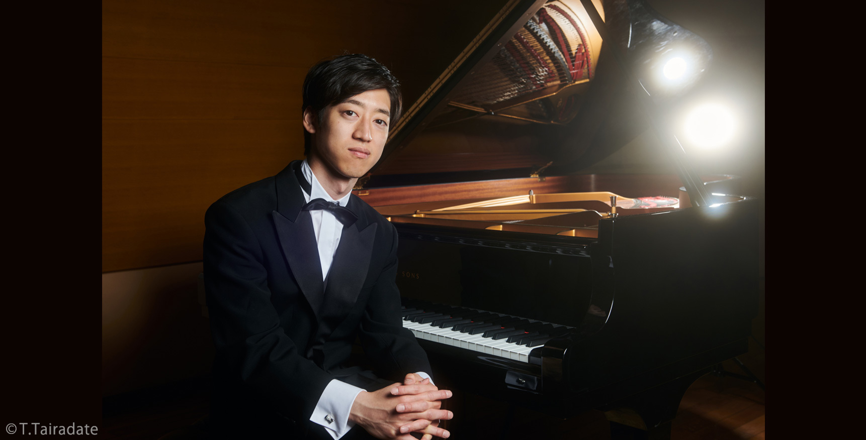 角野隼斗 | Warner Music Japan