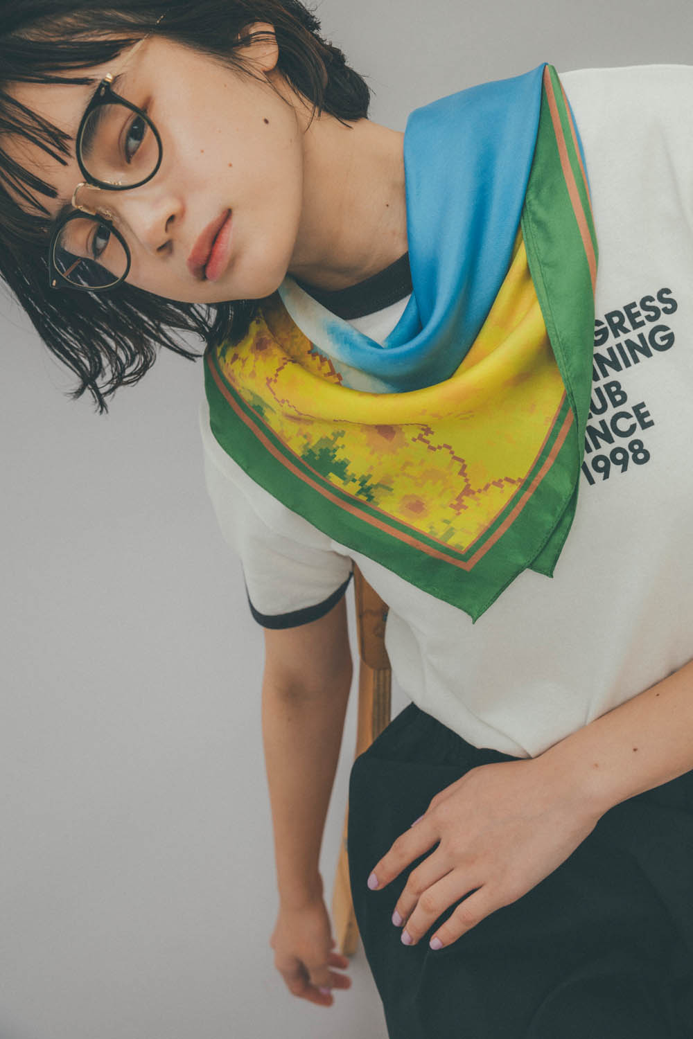 4 おとなに似合うシルクの『MOTHER』。 ポップでエレガントな シルク