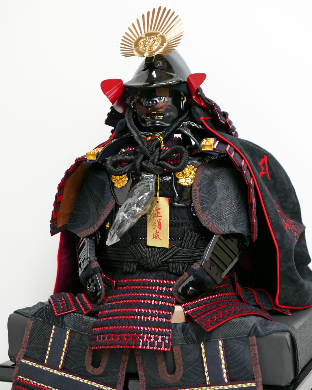 織田信長公覇王黒糸威胴丸鎧7号金屏風鎧飾りが安い 雄山作 五月人形