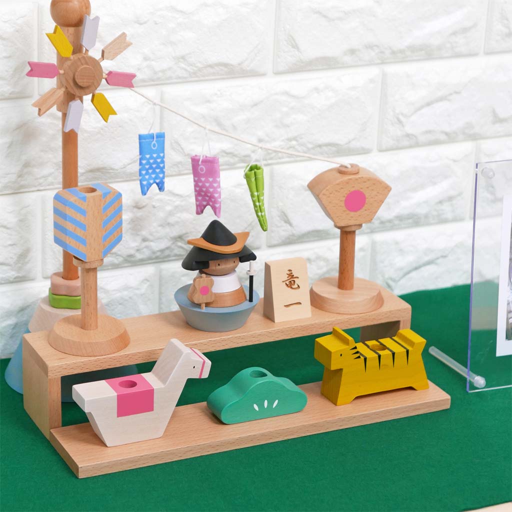 プーカのたんたんごが安い 陣羽織付き 積み木の五月人形 徳永