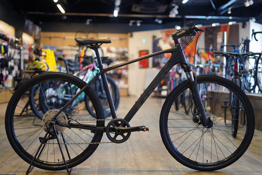 砂利道も段差も問題なし。TREK Dual Sport 3（トレック デュアル