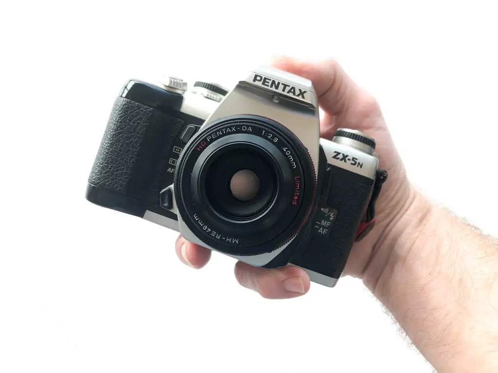 Pentax ZX5n & 40mm DA Limited - A Crop Pano for a Winter Coat