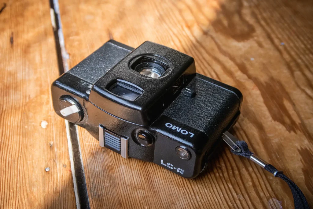 Lomo LC-A - a one-roll / 15-year review - 35mmc