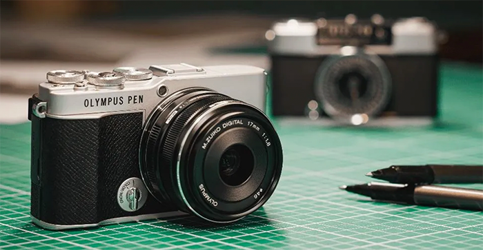 Olympus PEN E-P7 EZ Double Zoom Kit was the best selling MFT