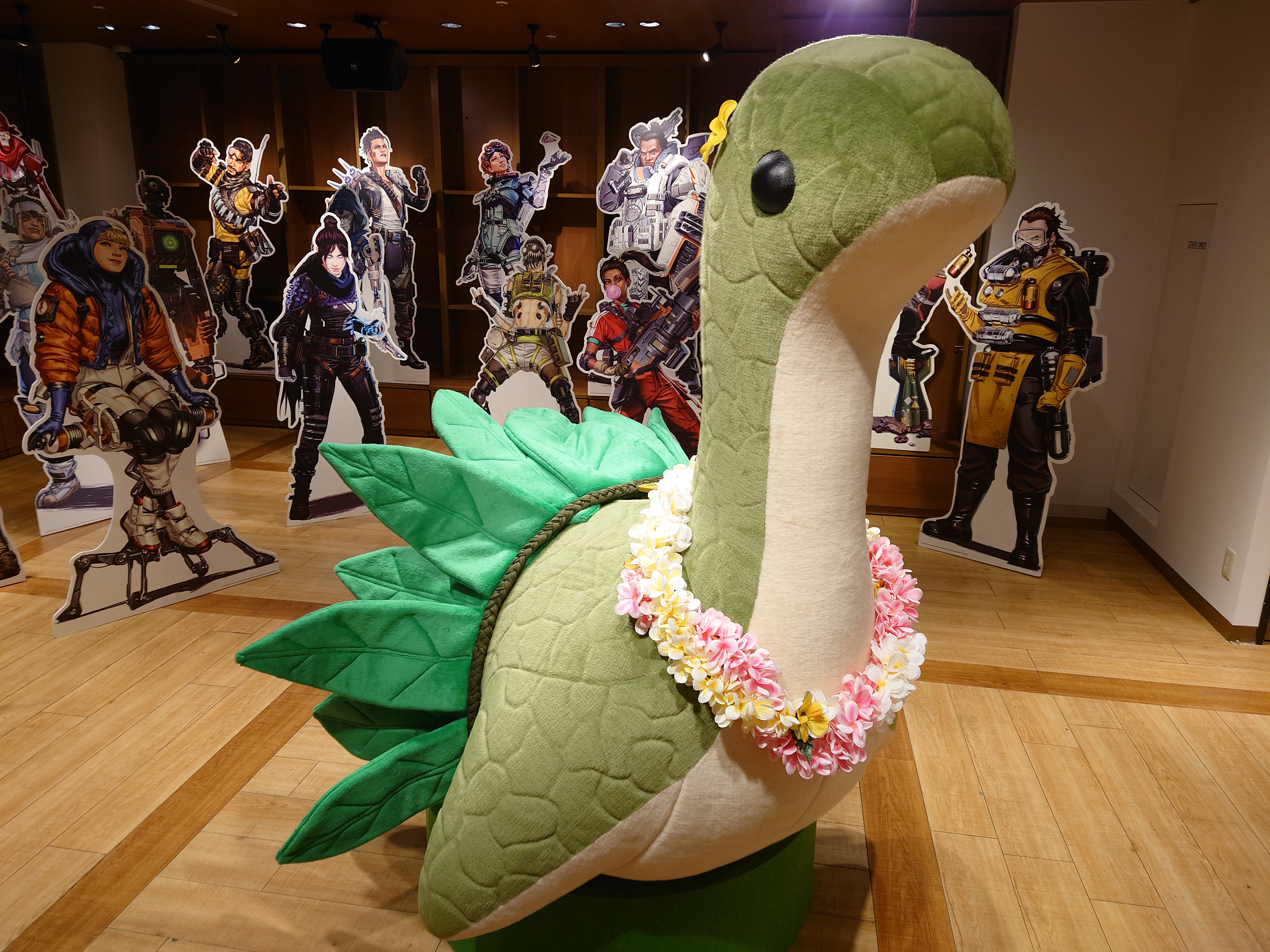 ネッシー再び。「Apex Legends」コラボカフェがカムバック！ 一足先に