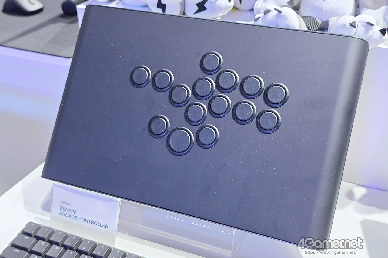 国内プロ格闘ゲーマーのこだわりを反映した「ZENAIM」のレバーレス