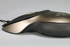 全世界1万個限定版の価値を探る「Razer Boomslang CE 2007」レビュー掲載