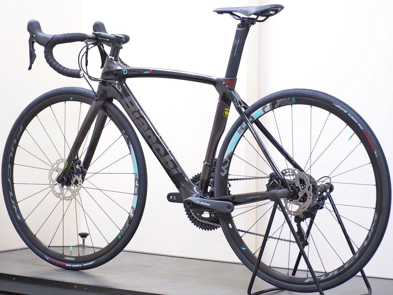 スペシャルオファー】Bianchi (ビアンキ) OLTRE XR3 (オルトレXR3