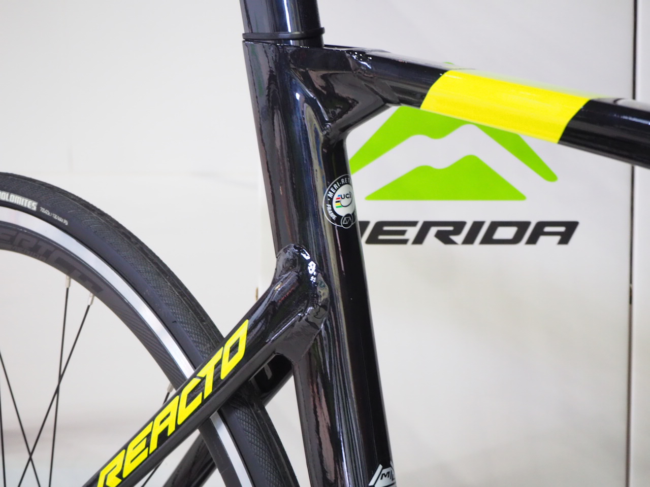 MERIDA(メリダ) REACTO(リアクト) TRACK 500 完成車 2020 | サイクル