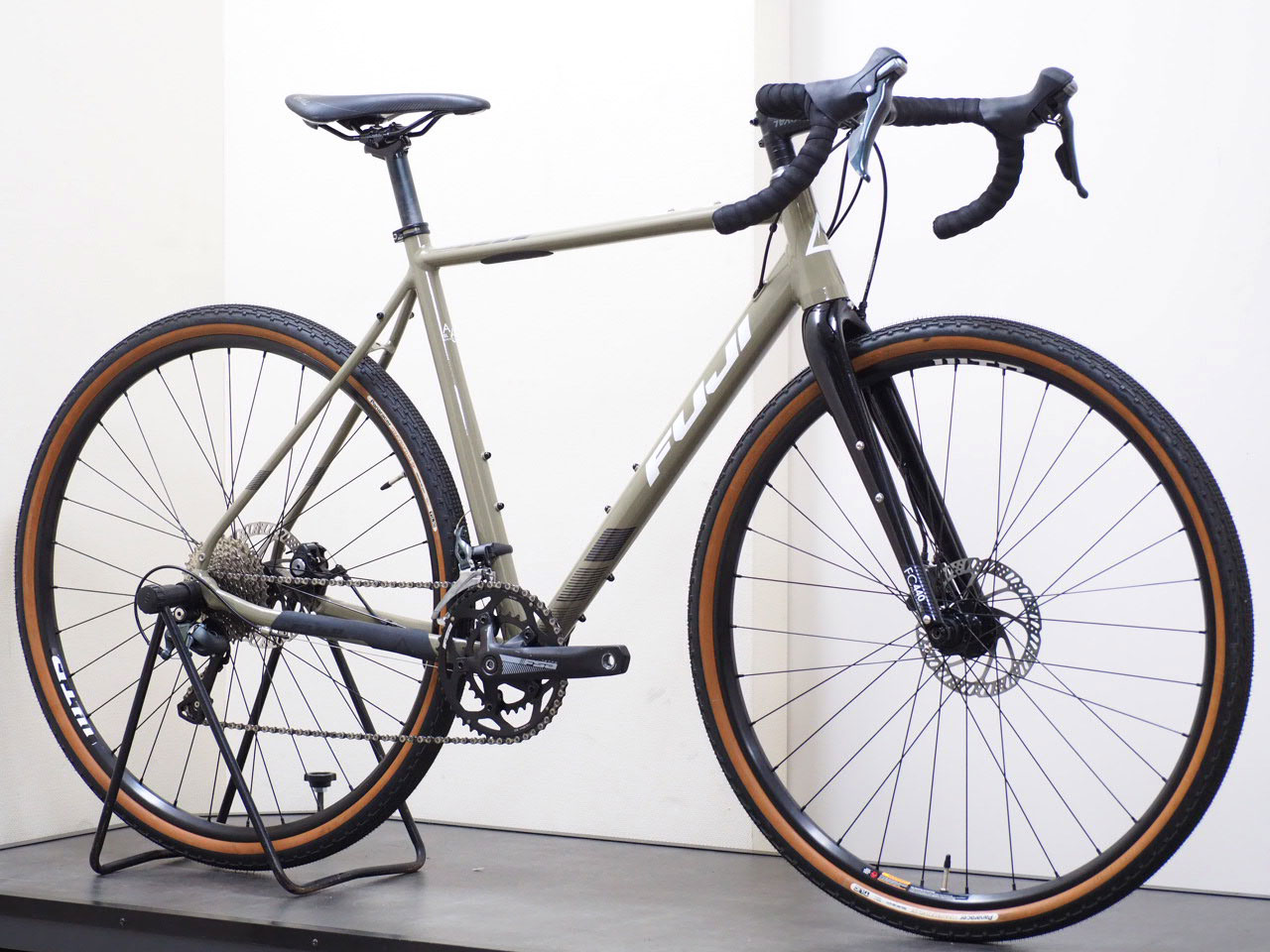 FUJI(フジ) JARI(ジャリ)1.5 Tiagra完成車 2020 | サイクルショップ