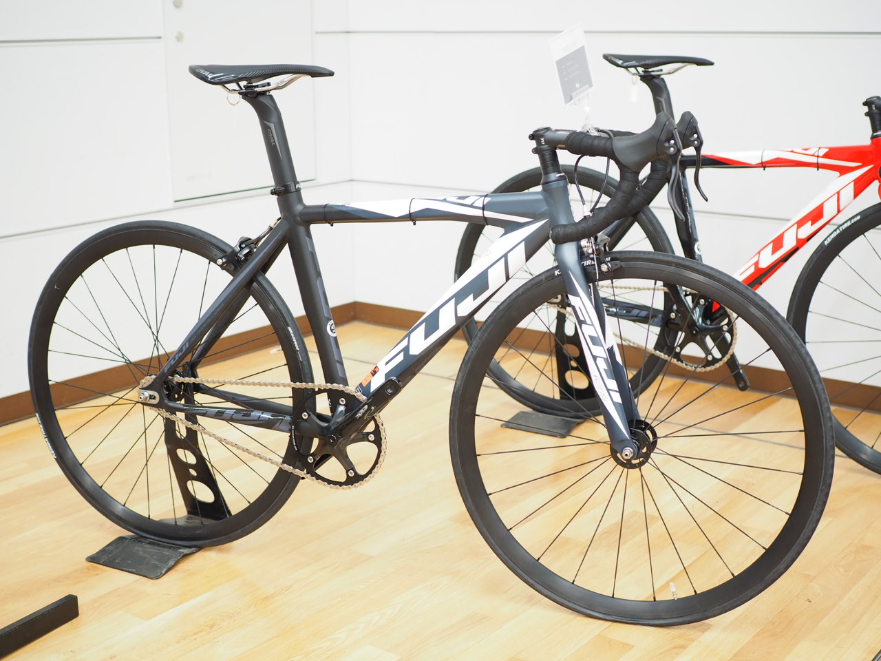 FUJI TRACK PRO ホイール無し(ジャンク)引取りなら5万5千万群馬県 FUJI