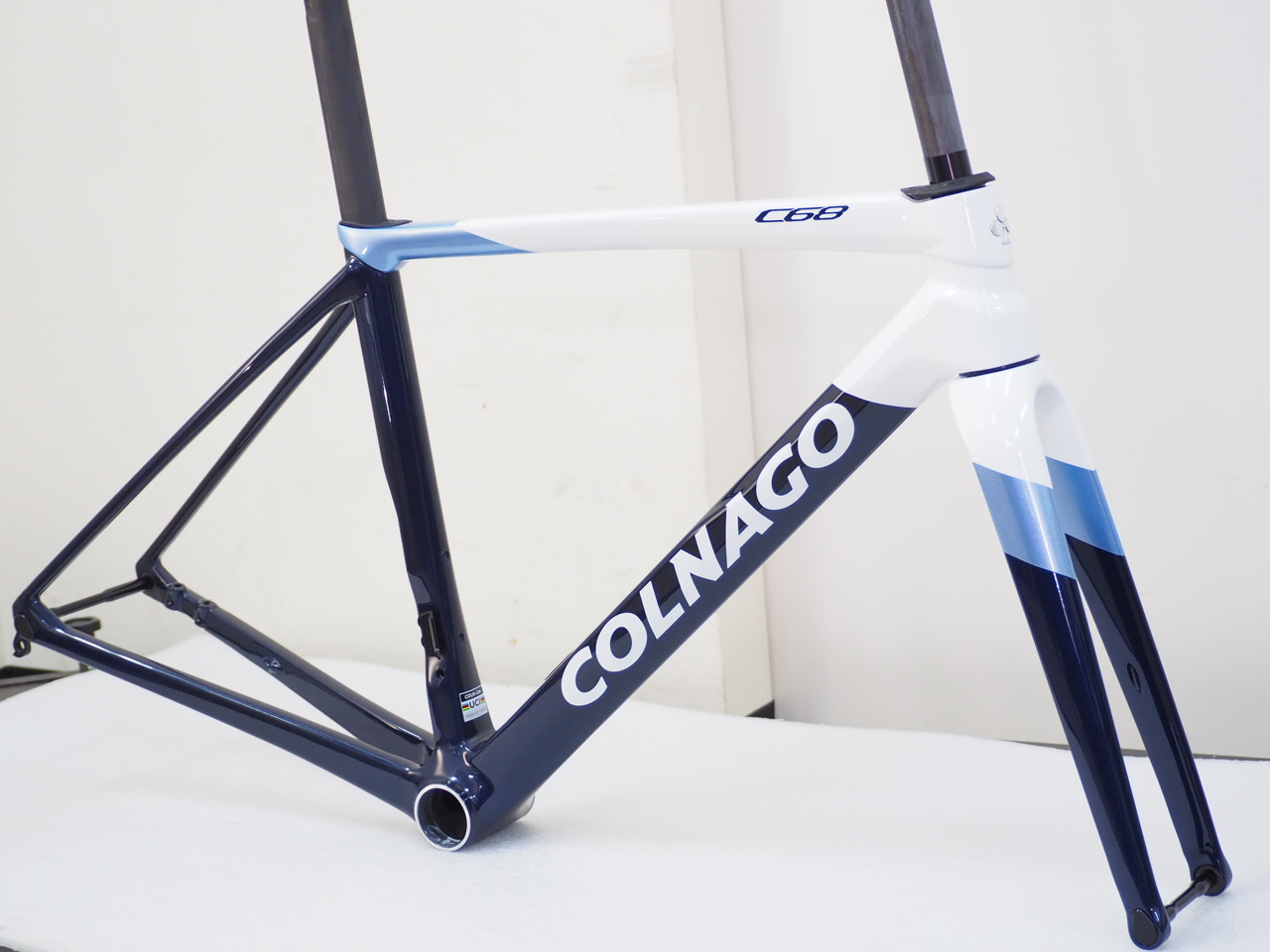 COLNAGO(コルナゴ)|2025 サイクルショップカンザキ吹田店 ロードバイク