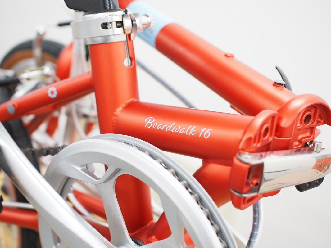 DAHON(ダホン) BOARDWALK(ボードウォーク) 16インチ 2026年モデル