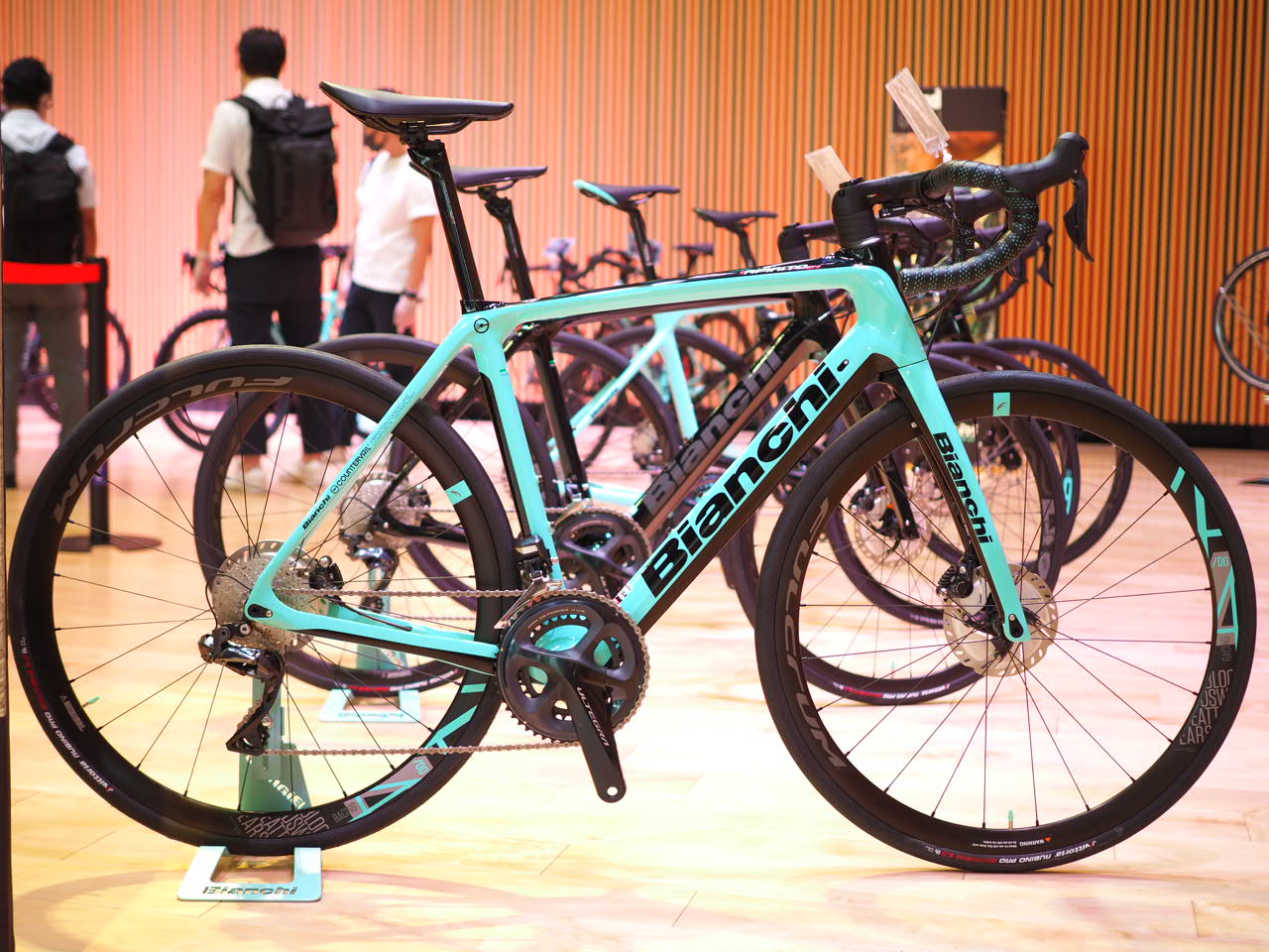 Bianchi (ビアンキ) INFINITO CV(インフィニートCV) DISC ULTEGRA Di2