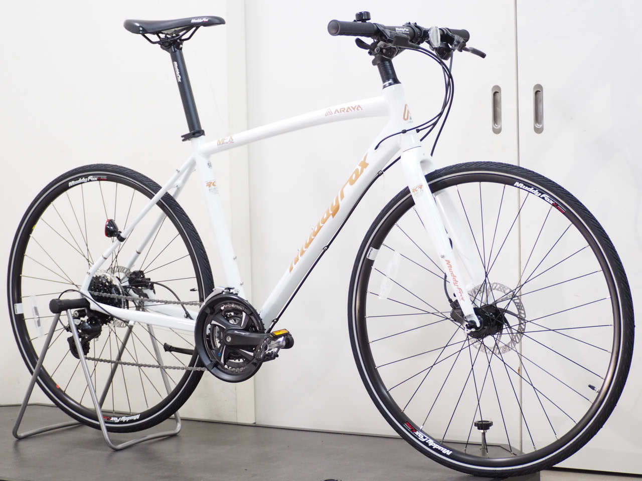 ARAYA 2022 | サイクルショップカンザキ吹田店