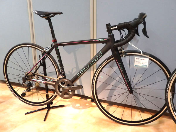 BIANCHI FENICE PRO(ビアンキ フェニーチェ プロ) ULTEGRA完成車 2016