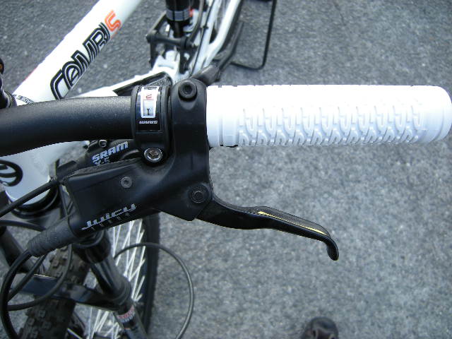 大特価 COMMENCAL COMBI S(コメンサル コンビ エス) 2008 マウンテン