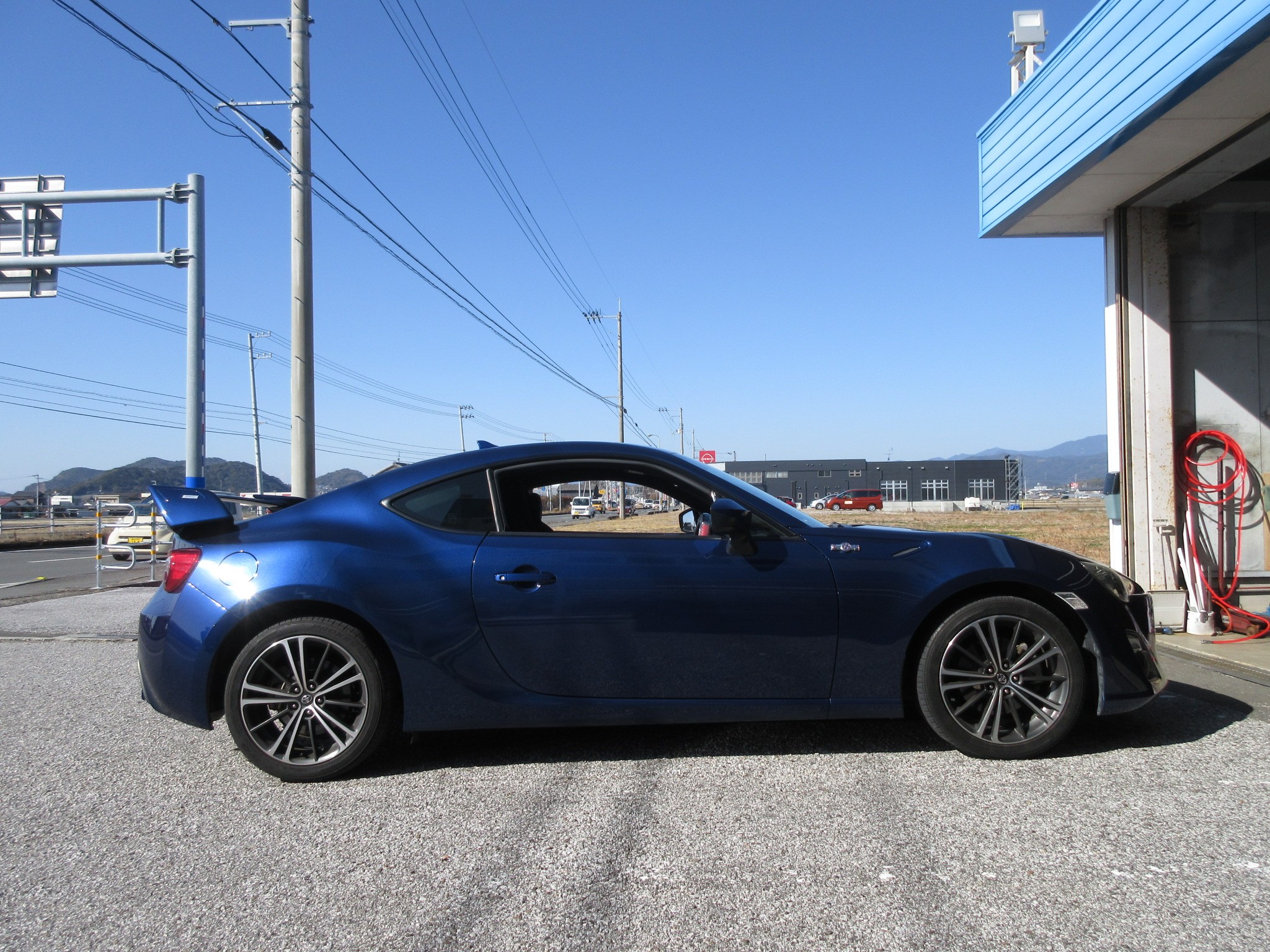 魔法のレッドラインに心奪われました！” トヨタ 86（ZN6）に「レイズ