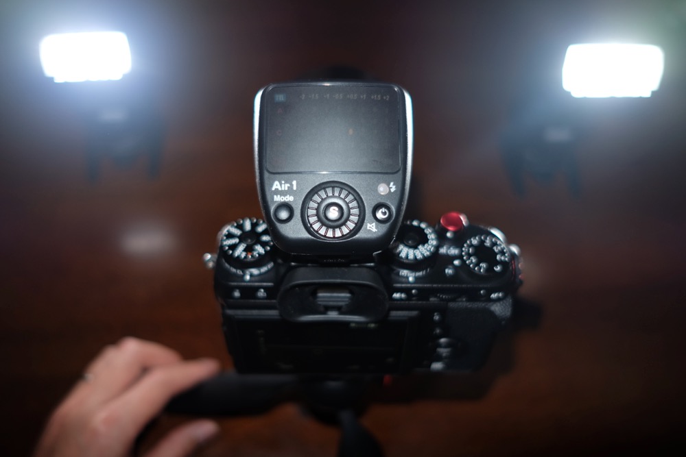 富士フイルムX-T2でオフカメラ！高性能ストロボを4つ選んでみた